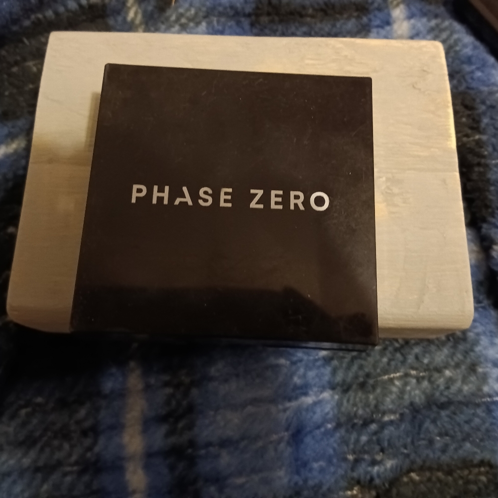 Phase Zero 4 pan eyeshadow palette